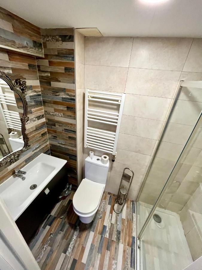 Atuaire Home Vivienda En Perfecta Ubicacion Al Lado De La Catedral De Burgos Exterior photo